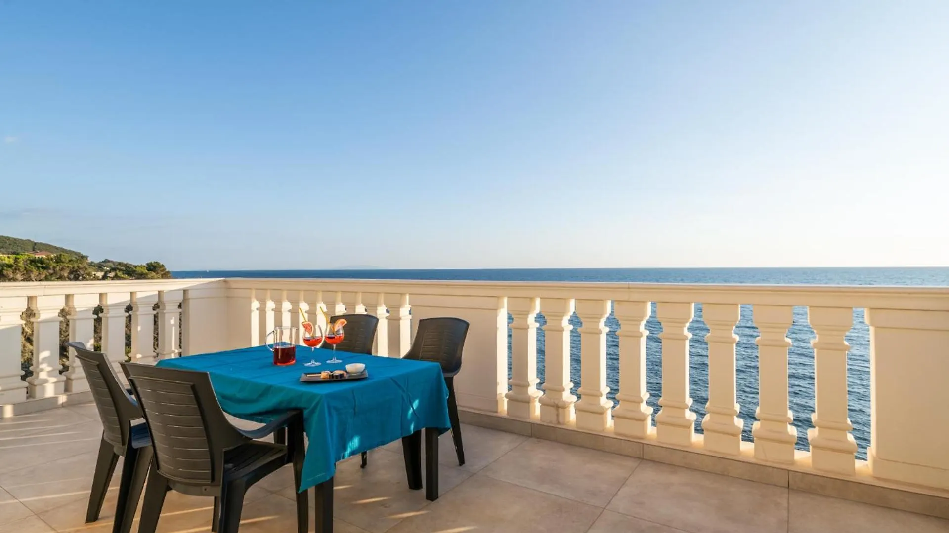 Magic Seaside Apartment By Pleiades Home Rosignano Marittimo Italia