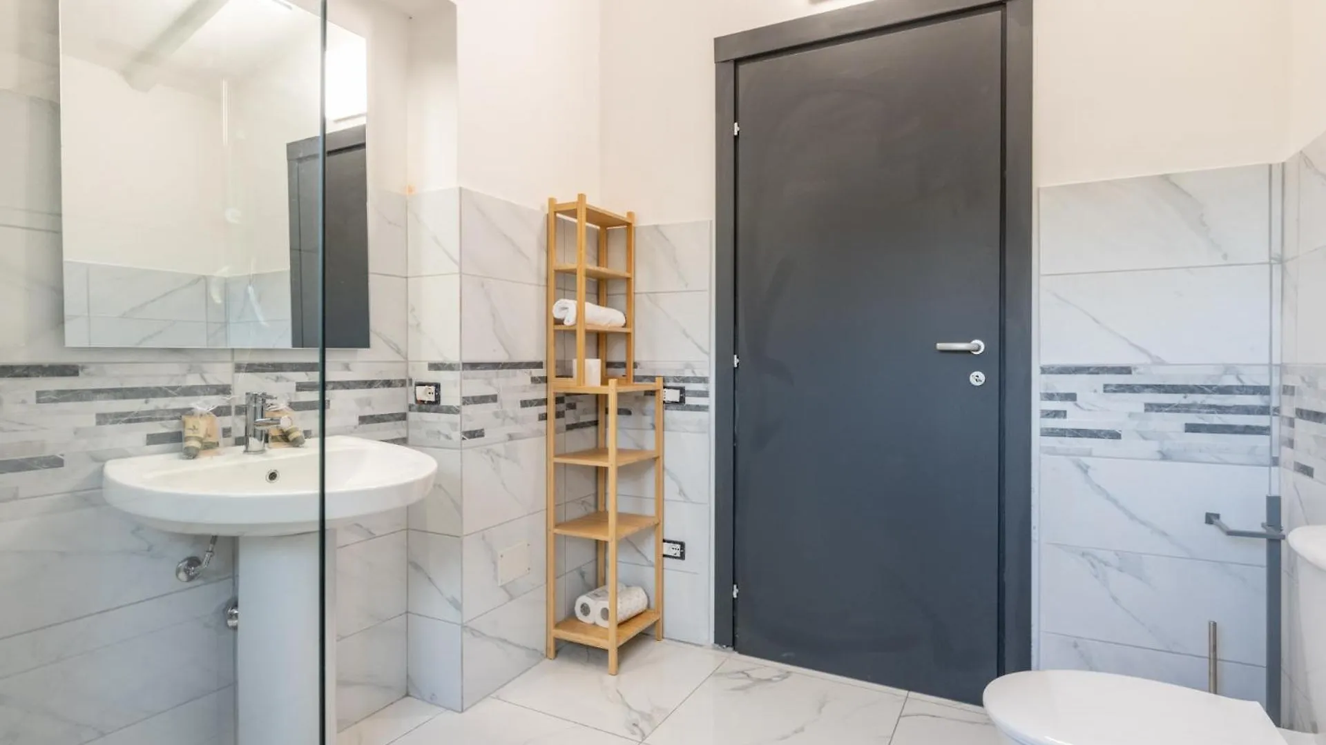 Magic Seaside Apartment By Pleiades Home Rosignano Marittimo 0*,  Italia